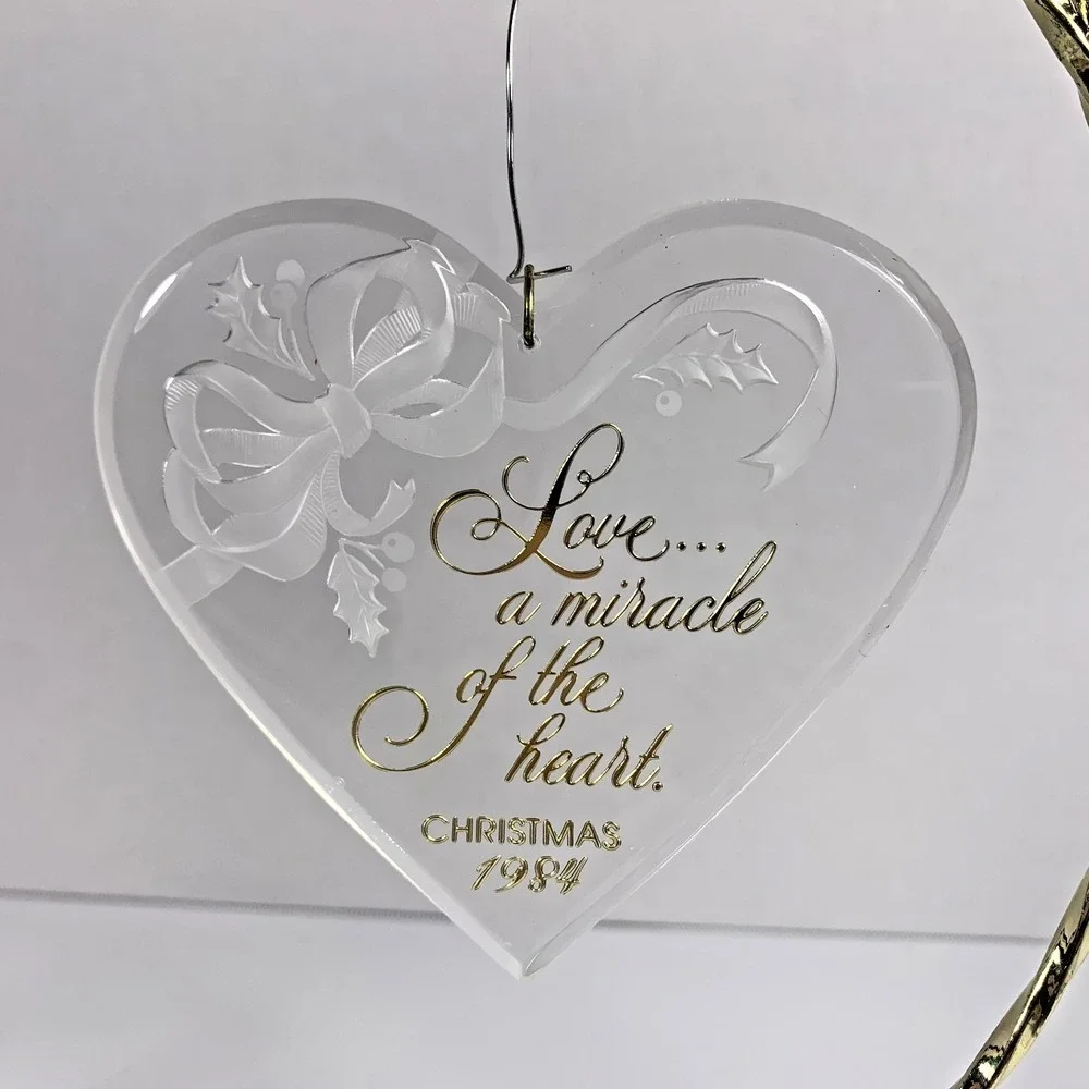 Hallmark 1984 Vintage Keepsake- The Miracle of Love Acrylic‎ Heart Ornament
